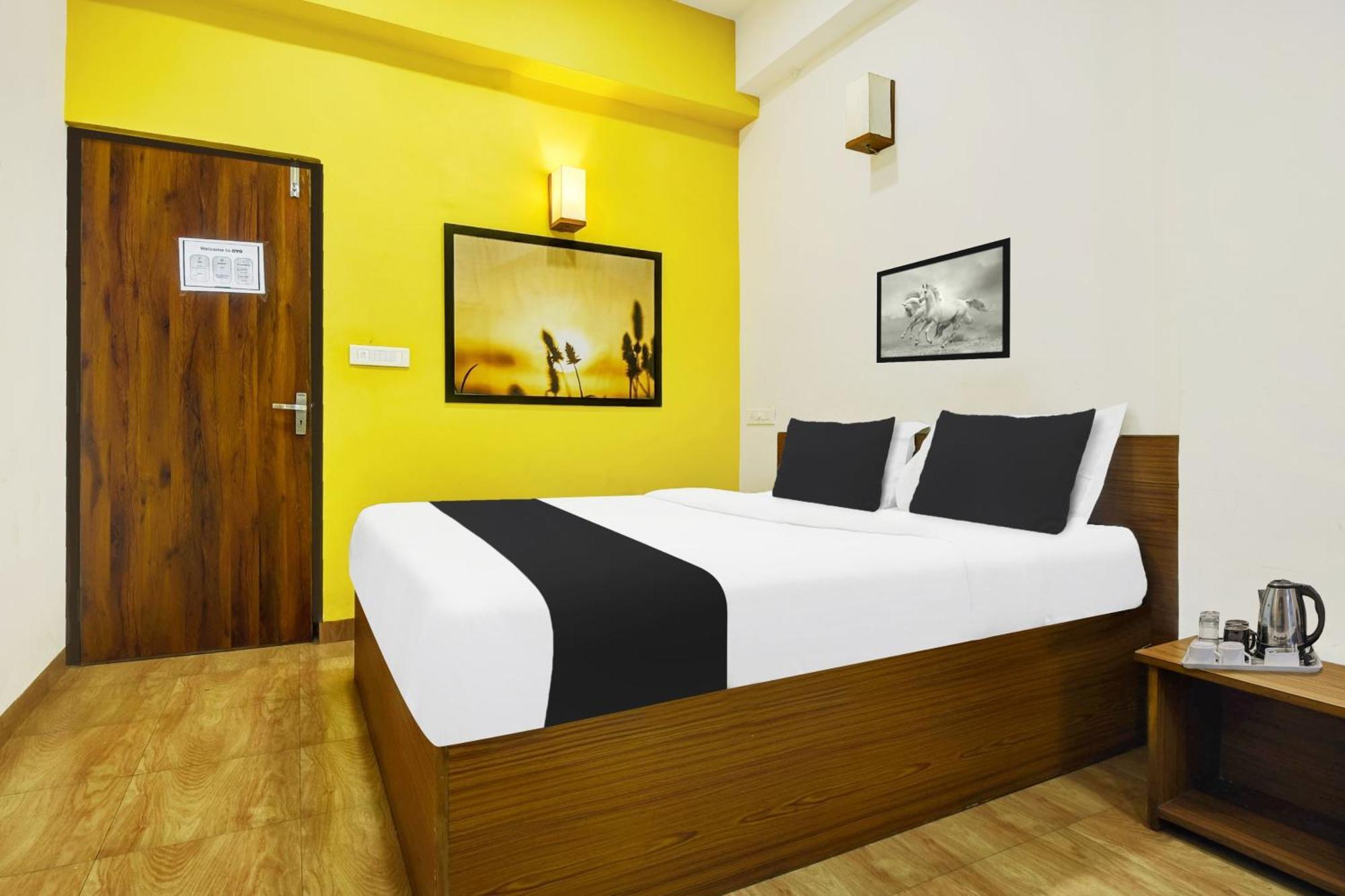 Super Hotel O Porvorim Near Mall De Goa Esterno foto